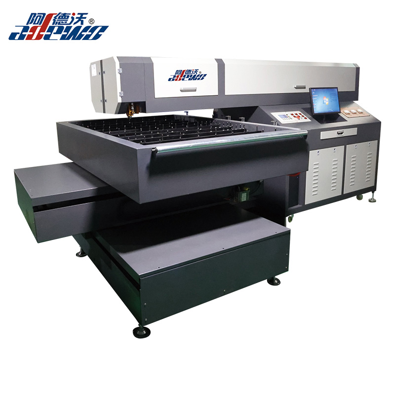 600 watt-eko trokelak egiteko laser ebaketa-makina